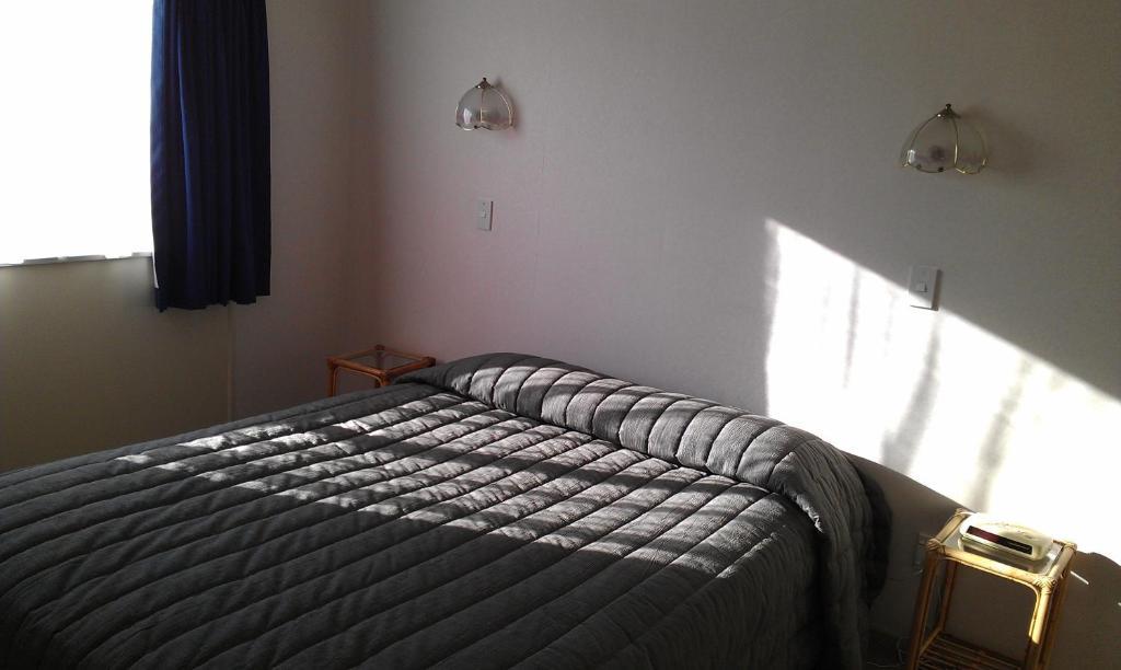 Riverview Motel Уонгануи Экстерьер фото